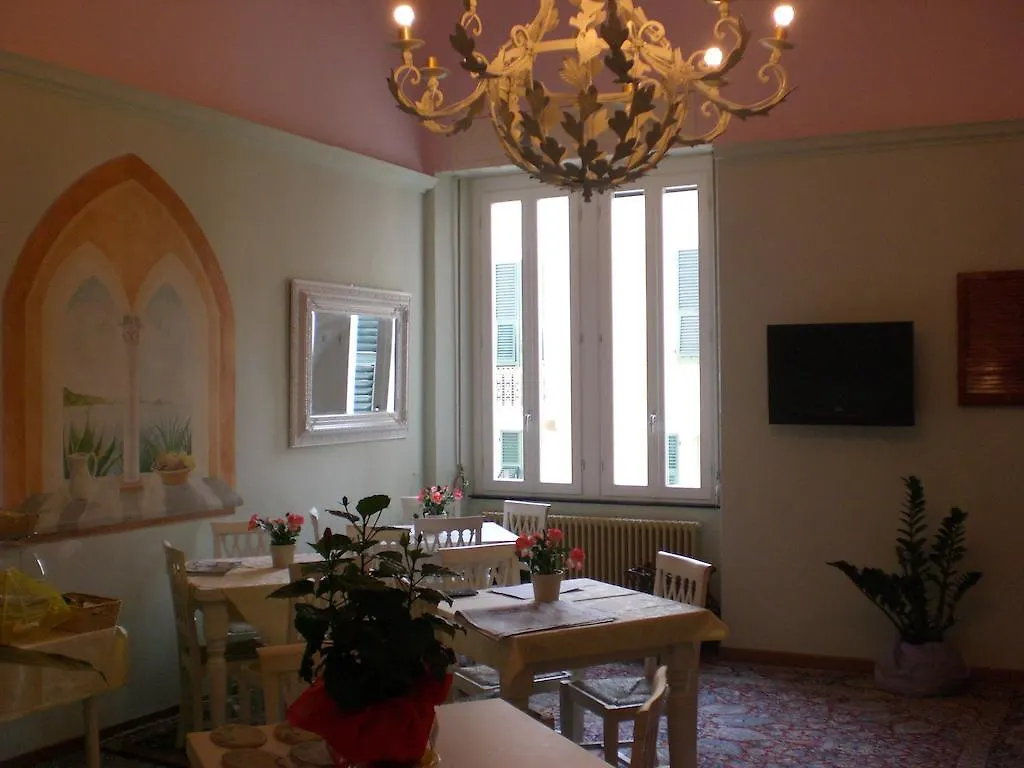 Casa Dei Mombri Bed & Breakfast Noli
